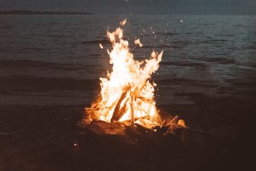 imitació del foc bartomeu rosselló-pòrcel poemes poema poesia poesies mallorca escola mallorquina