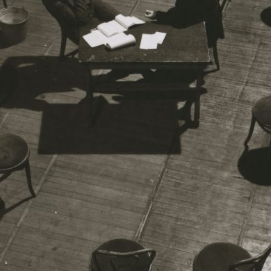 Escriure en castellà i no en català a Catalunya: resposta en forma d'article inèdit, més prosa de combat de Manuel de Pedrolo.